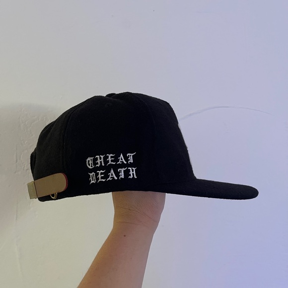 Hoonigan Cheat death Strapback - Picture 3 of 8